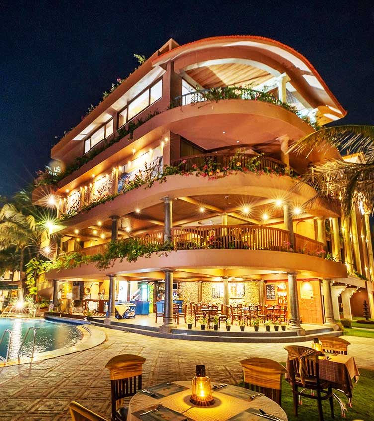 Uday Samudra Leisure Beach Hotel, Kovalam, at night
